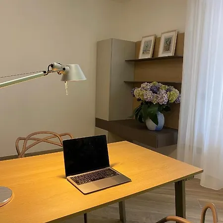 Strandhaus San Sebastiano Apartment Spotorno