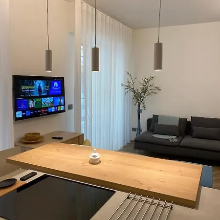 Strandhaus San Sebastiano Apartment Spotorno