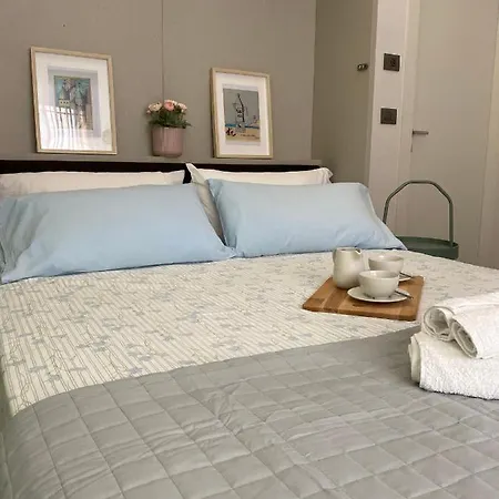 Strandhaus San Sebastiano Apartment Spotorno